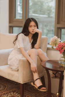 看着镜子里爸爸怎么玩我